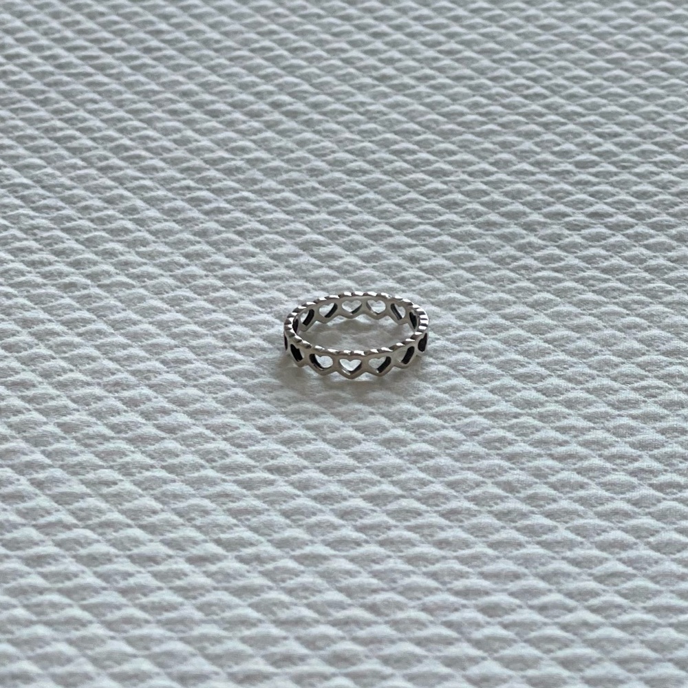 James Avery Tiny Hearts Band Sterling Silver Ring - Picture 4 of 5